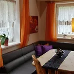 Alfenz Apartment