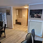Alfenz Apartment *