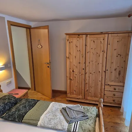Alfenz Apartment *