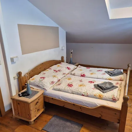 Alfenz Apartment *